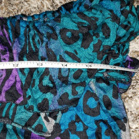 One side strap ruffle top size XXL/2XG - Picture 4 of 4